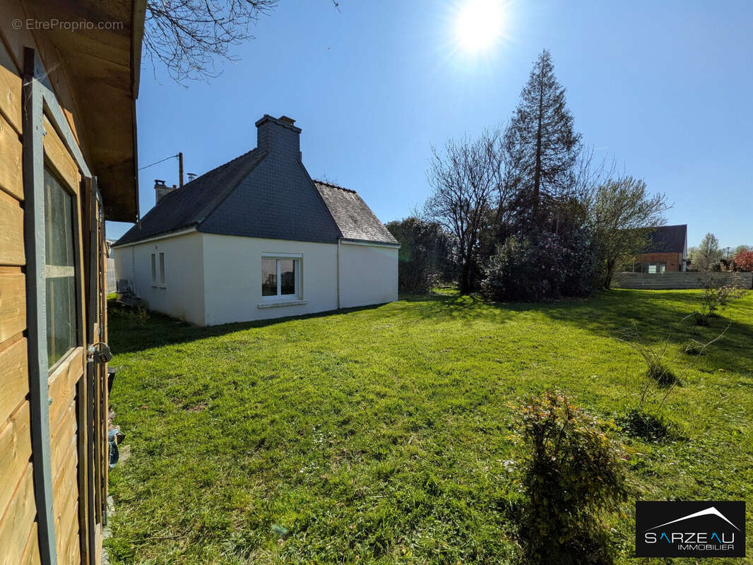 Maison à LAUZACH