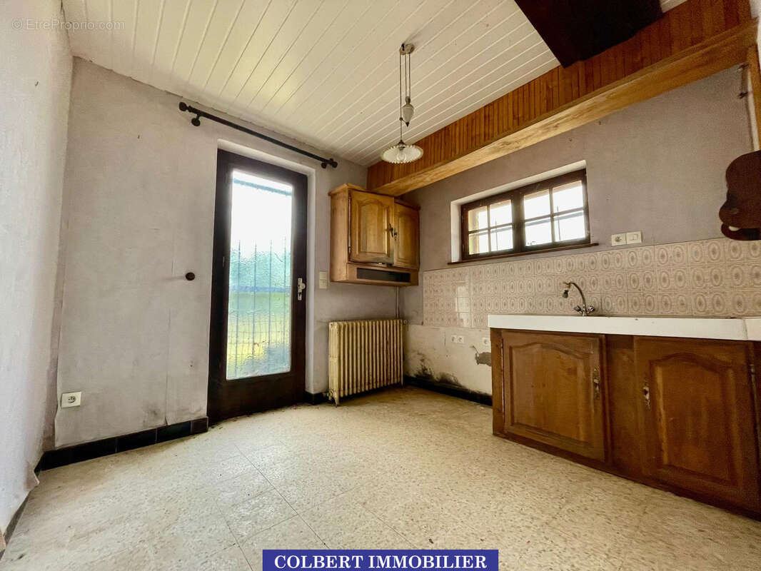 Maison à SAINT-MAURICE-SUR-AVEYRON