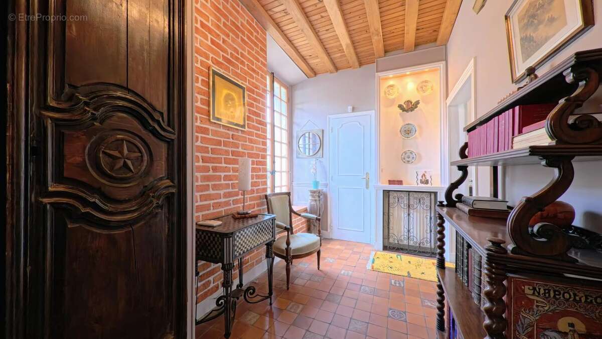 Maison à CHEVRY-COSSIGNY