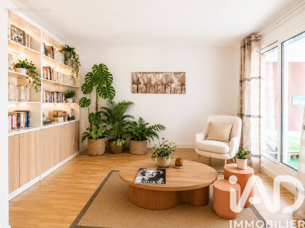 Photo 1 - Appartement à PARIS-12E