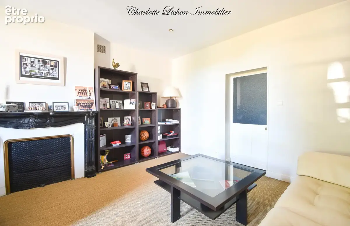 Maison 270 m2 - 5 chambres - double garage - photo 44