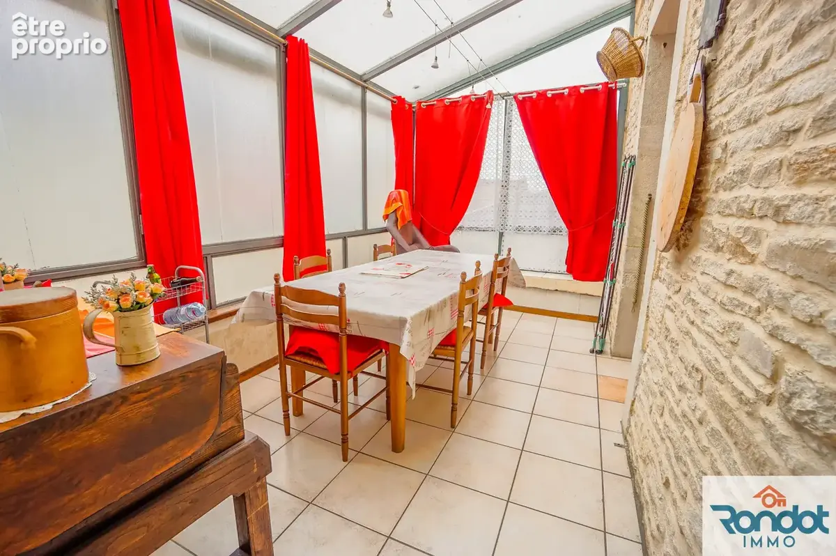 Local commercial 3 pièces 66 m2, appartement triplex T7 182 m2 avec terrain 169 m2 - photo 5