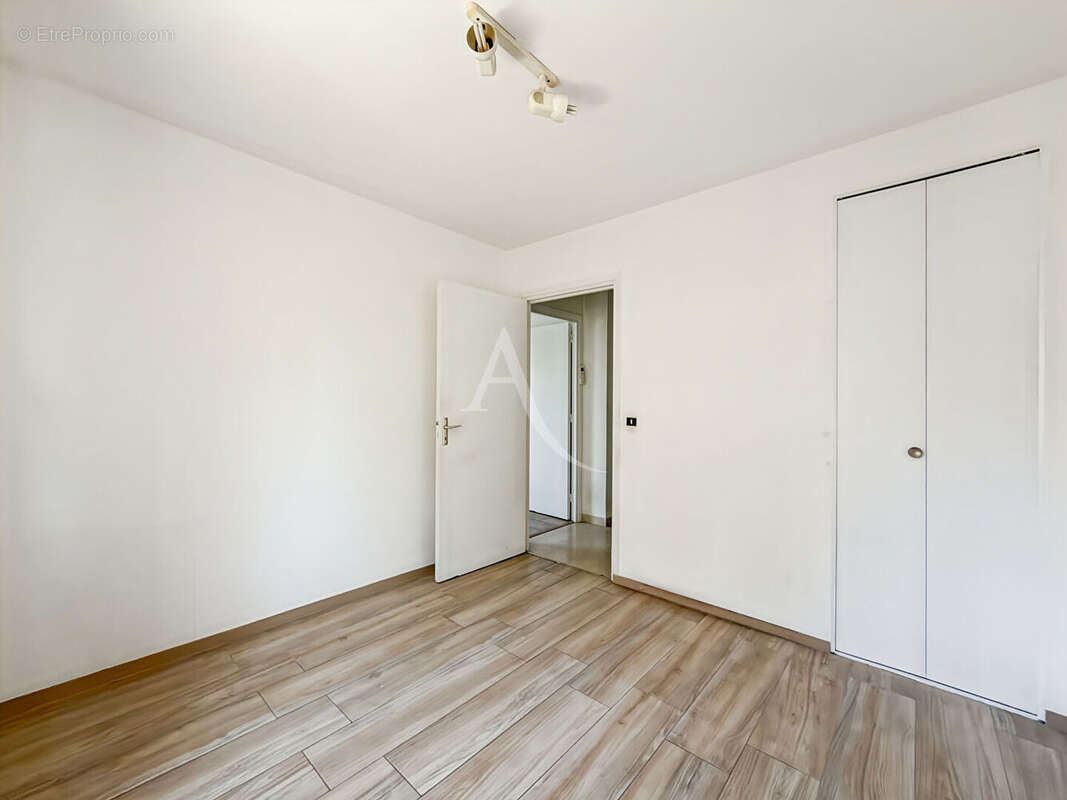 Appartement Le Cannet 3 pièces 64.06 m² - photo 14