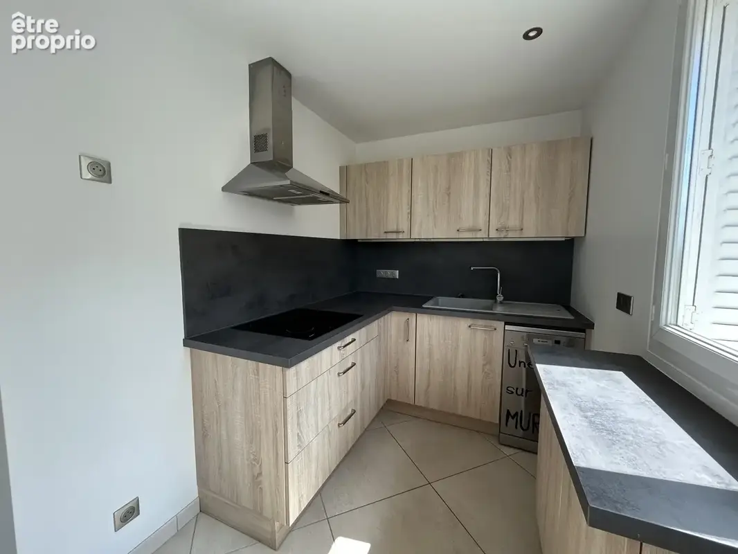 Appartement T3 / Secteur Premier Mai - photo 2