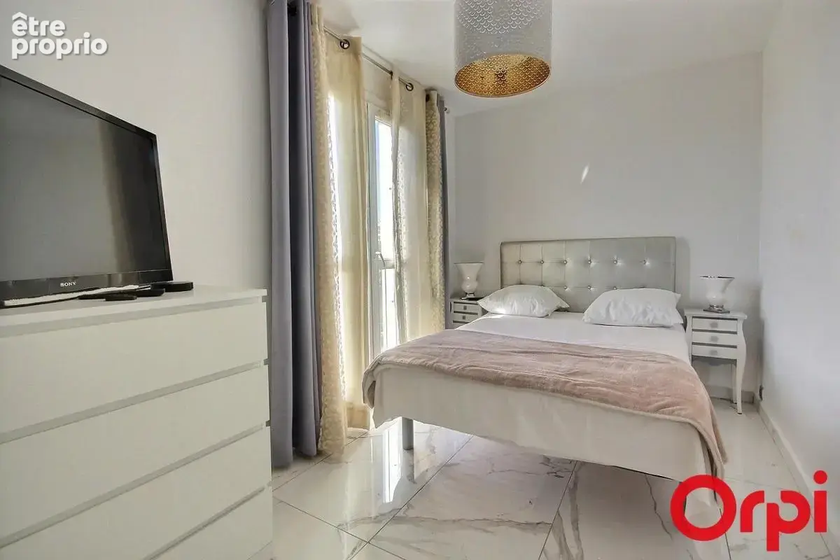 Appartement T3 rénové - Dernier étage - 13011 Marseille - photo 7