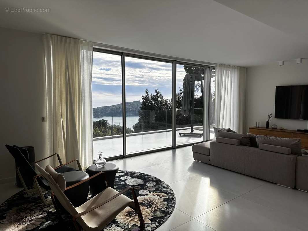 Maison à VILLEFRANCHE-SUR-MER