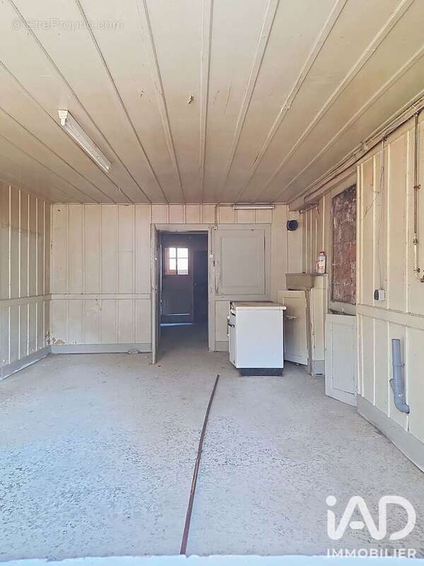 Maison 230 m² à Septmoncel  - photo 7