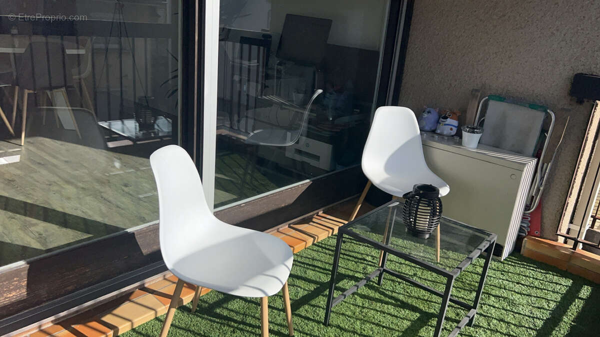 Rodez   Spacieux T5 lumineux de 101 m2 avec 2 terrasses, garage et parking privatif sécurisé - photo 8