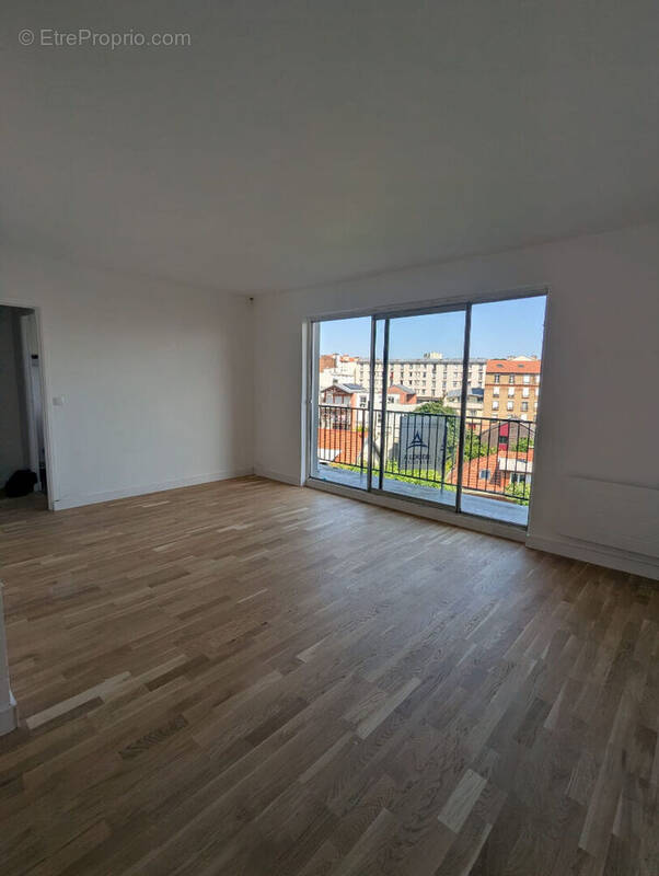 Appartement à MONTREUIL