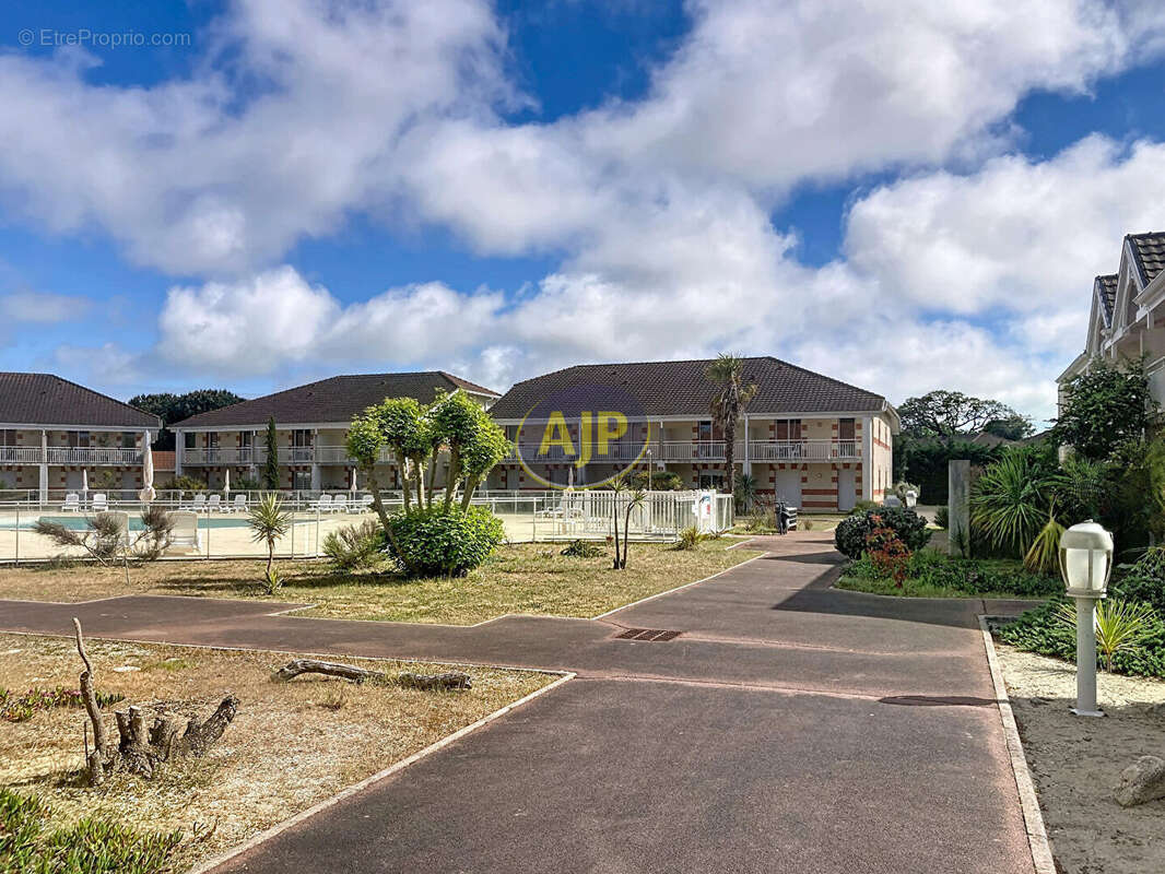Appartement à LE VERDON-SUR-MER