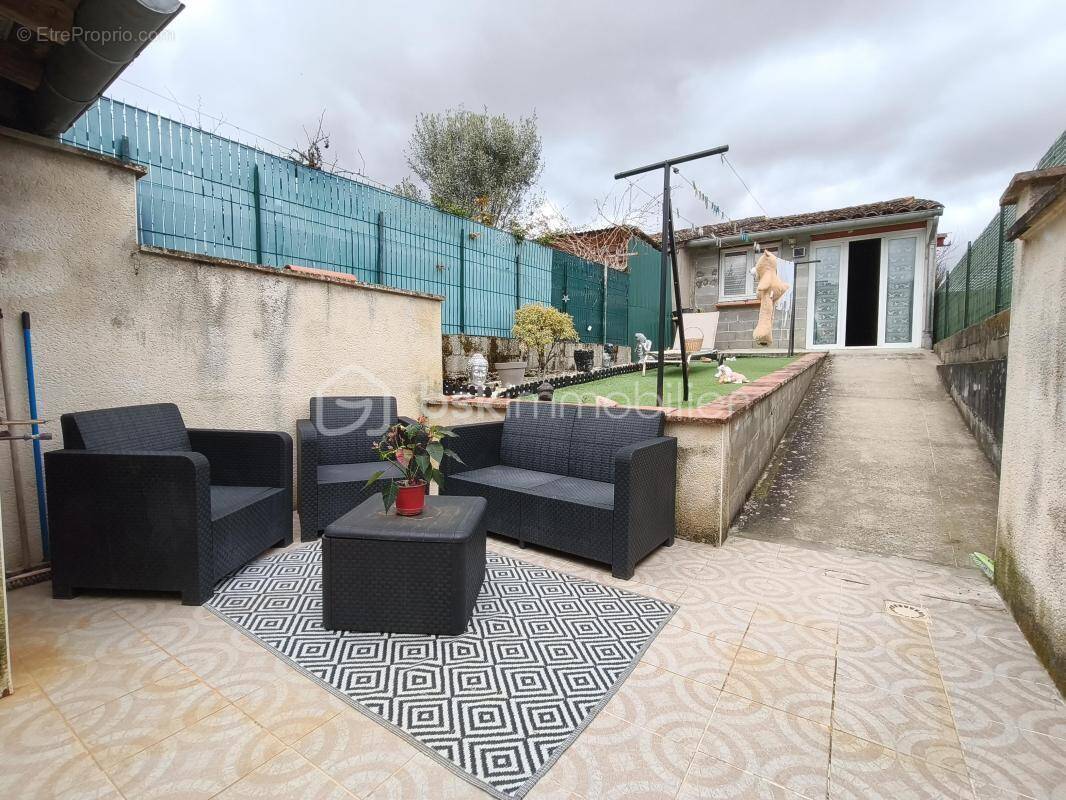 Maison à BEAUMONT-DE-LOMAGNE