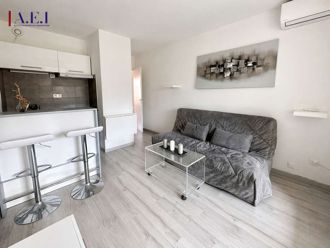Appartement à SANARY-SUR-MER
