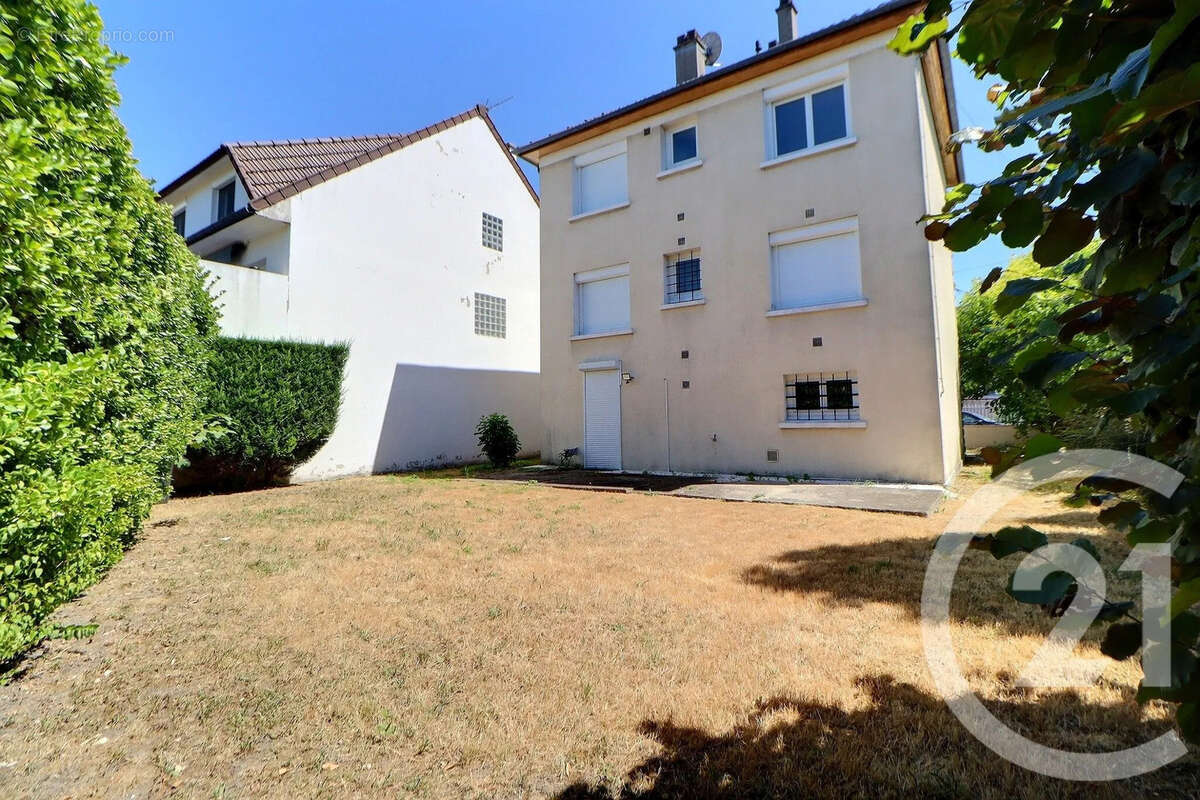Maison à AULNAY-SOUS-BOIS