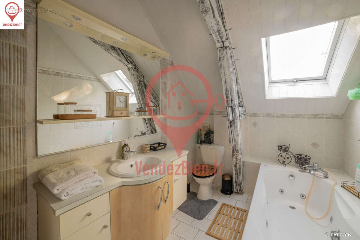 Maison à SAINT-GERMAIN-DU-PUY