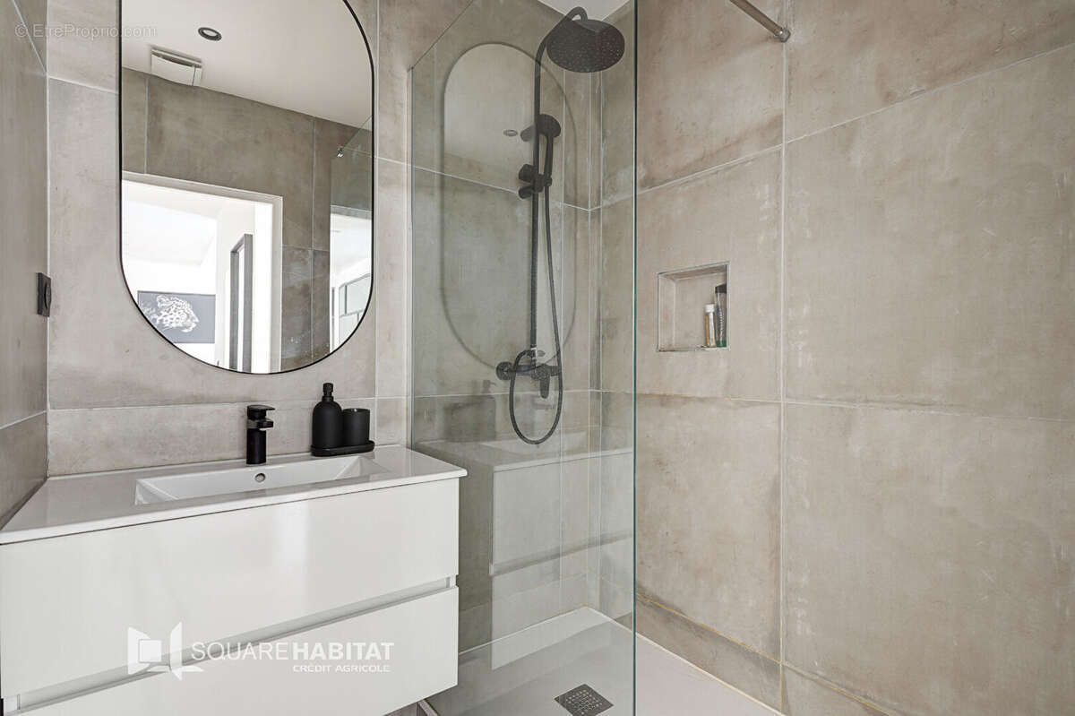 Photo 8 - Appartement à MARSEILLE-6E