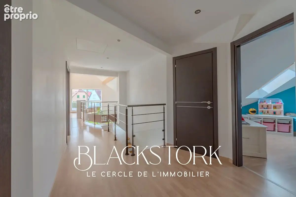 Maison d'architecte de 177 m² avec piscine chauffée Eguisheim - photo 19