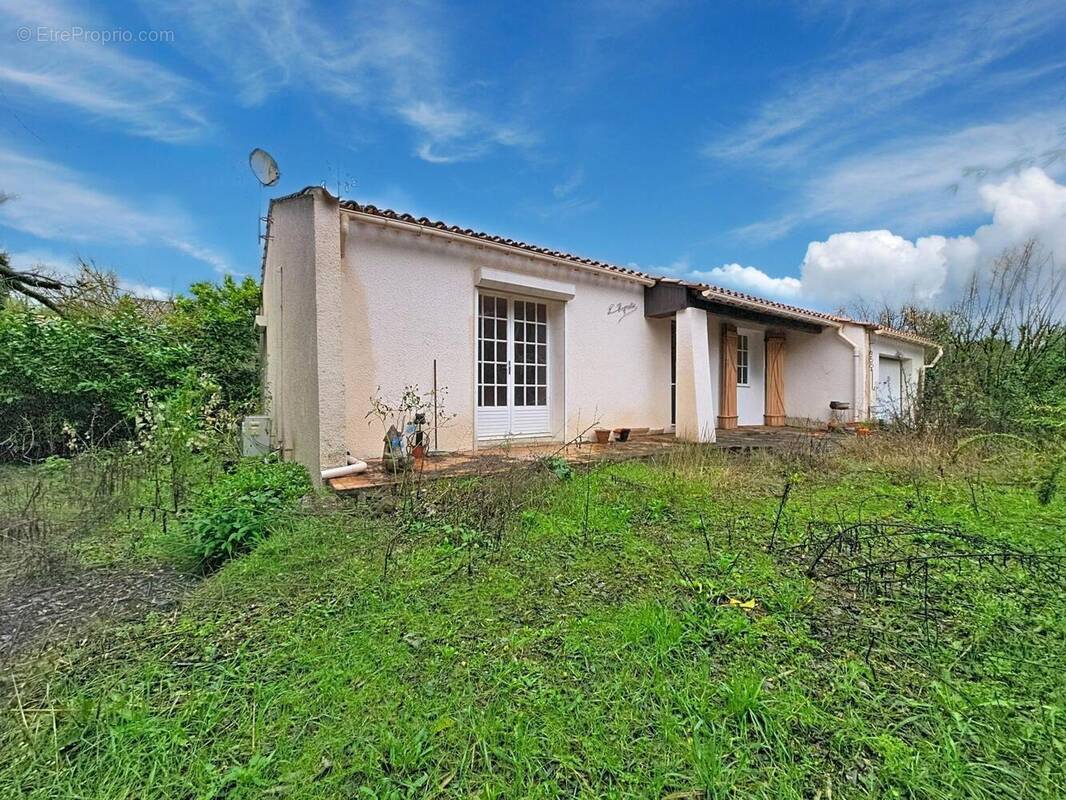 Photo 1 - Maison à LAMALOU-LES-BAINS