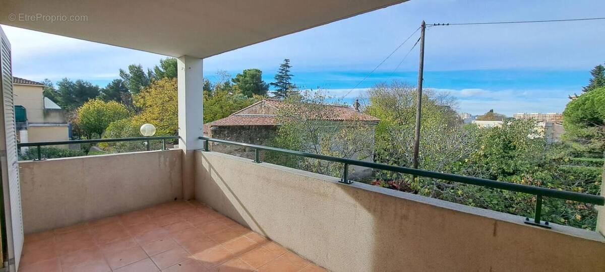 Appartement à MARSEILLE-9E