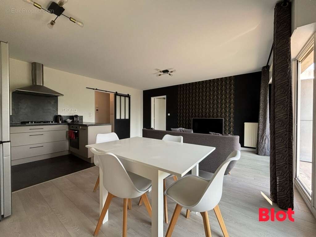 Appartement à SAINT-JACQUES-DE-LA-LANDE