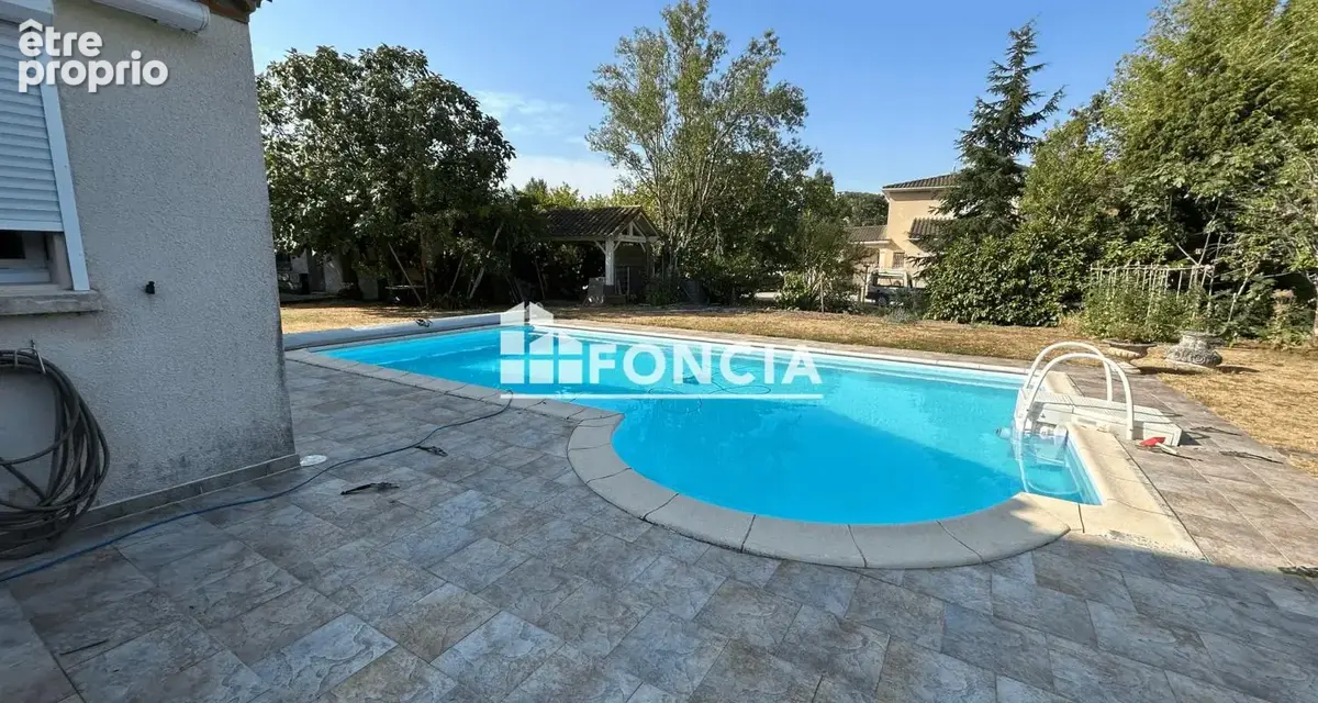 Belle propriété avec maison, piscine et nombreuses dépendances à proximité de Revel - photo 3