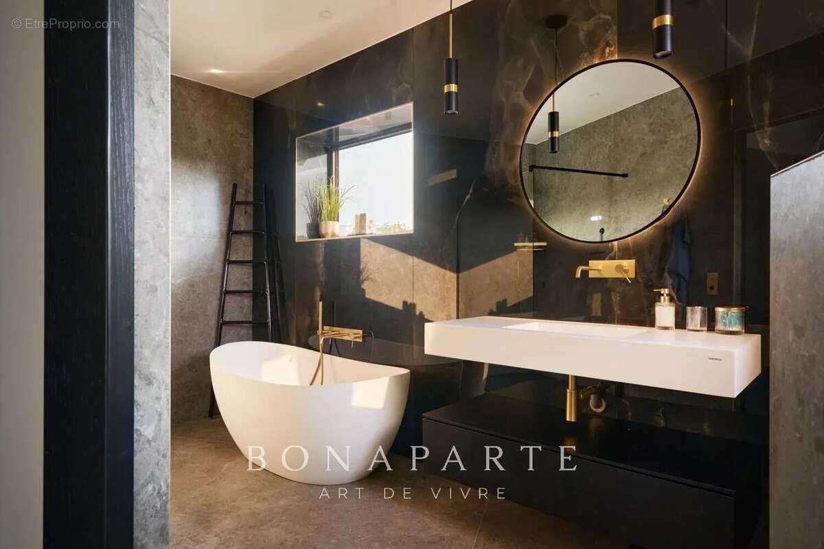 Saint-aygulf exclusivite : villa contemporaine neuve – position dominante – vue sur la forêt - photo 14
