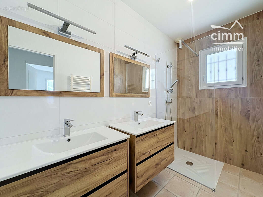 Maison 90 m² à Mazan  - photo 6