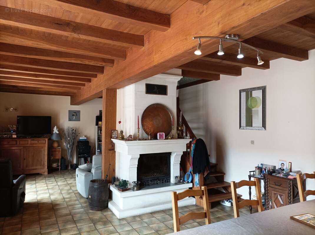 Maison à SERVANCHES