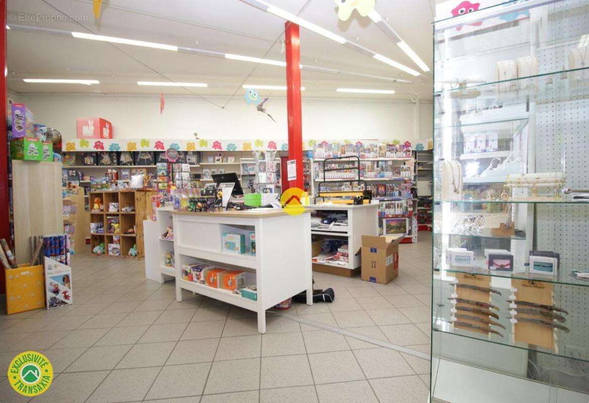 Commerce à COMMENTRY