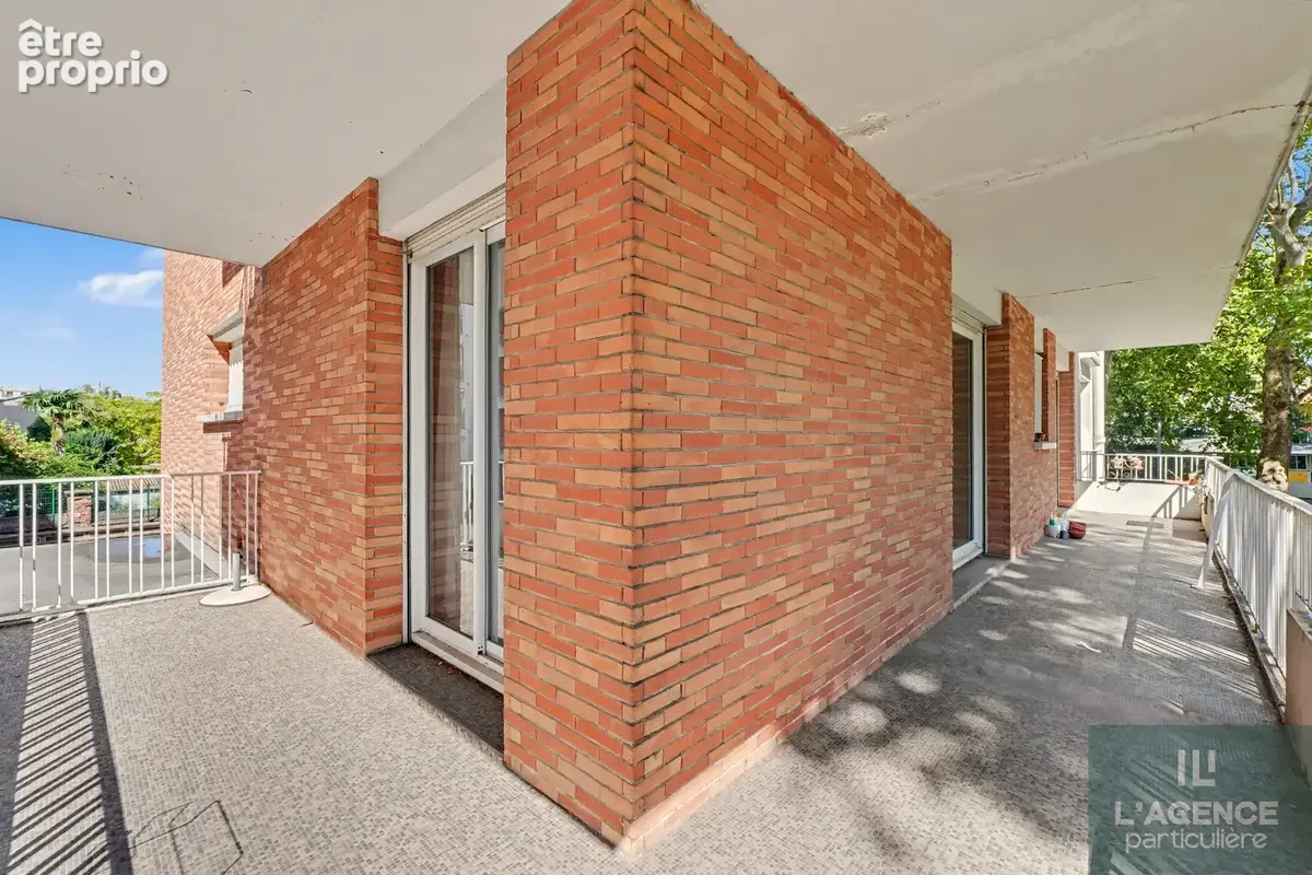 Appartement T4/5 de 122 m2 avec terrasse de plus de 30 m2   Vue sur le Canal du Midi   Quartier Busca - photo 13
