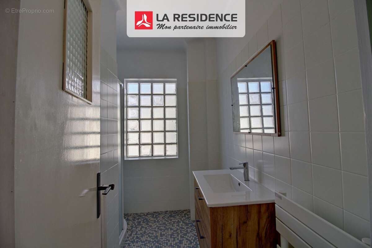 Maison à LES MUREAUX