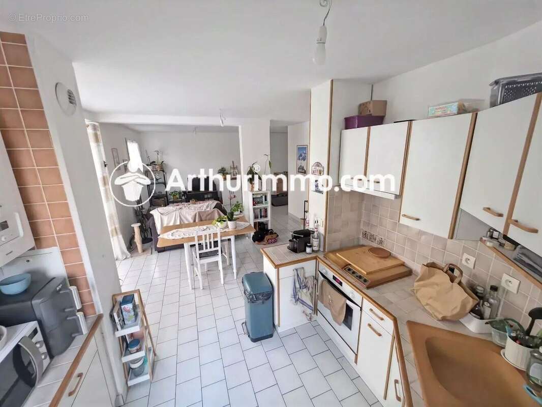 Appartement à MOISSY-CRAMAYEL