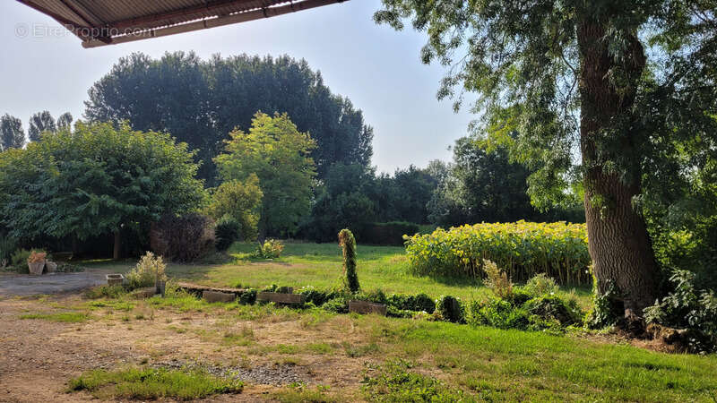 Maison à MAUZE-SUR-LE-MIGNON