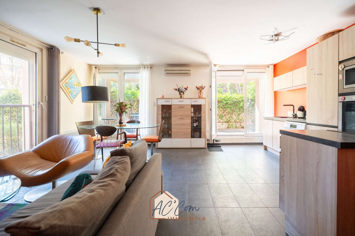 Appartement à MARSEILLE-9E