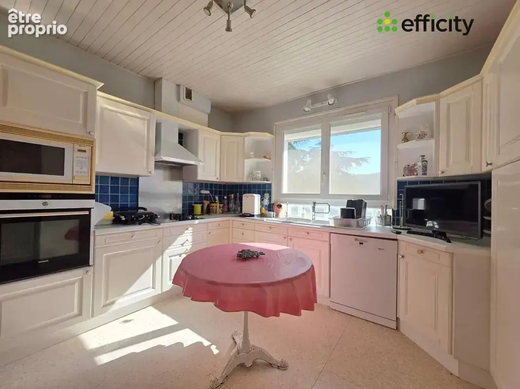 Maison 150 m² à Oraison  - photo 6