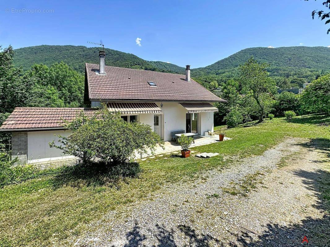 Maison à VIF