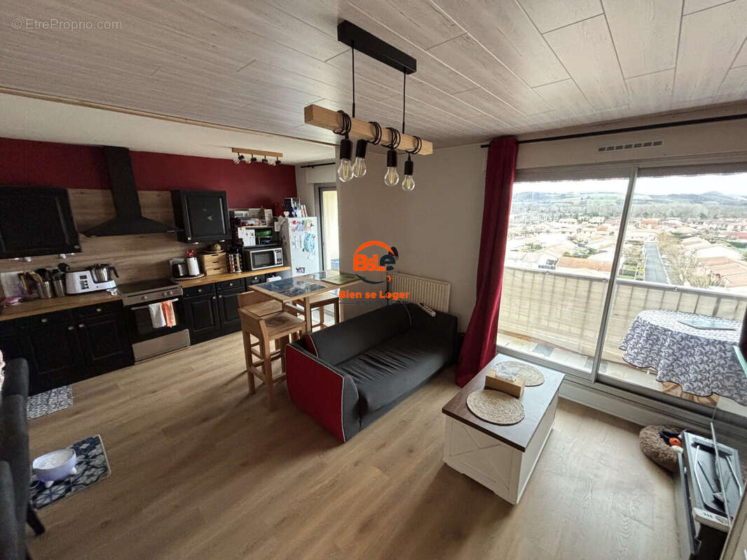 VENTE APPARTEMENT 2 CHAMBRES BALCON CAVE AGENCE BSLE BIEN SE LOGER ENSEMBLE COURNON  - Appartement à COURNON-D'AUVERGNE