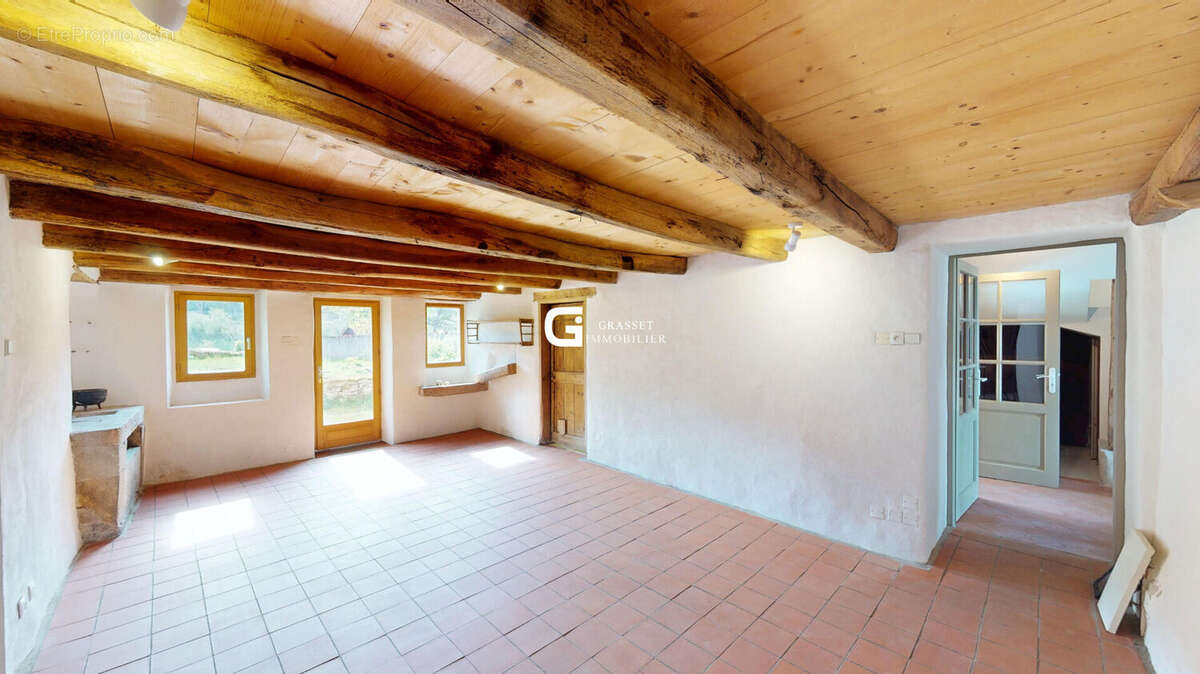 Maison à SONTHONNAX-LA-MONTAGNE