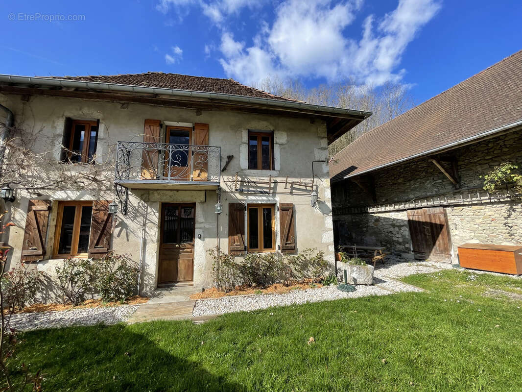 Maison à AIGUEBELETTE-LE-LAC