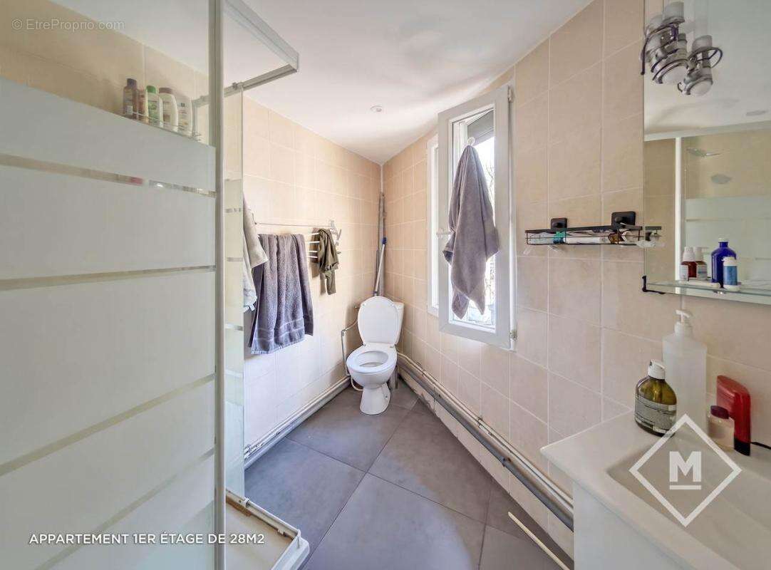 Appartement à MARSEILLE-3E