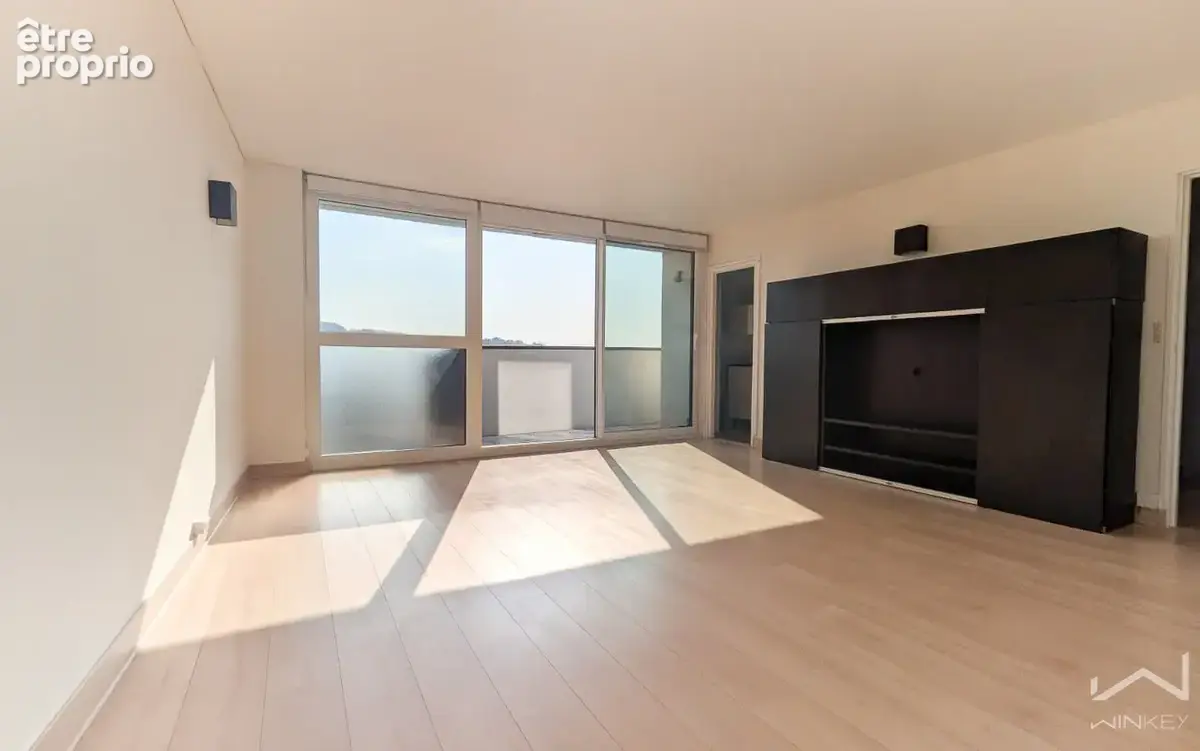 Nanterre · Plateau Mont-Valérien — 4 pièces 82 m2 · Dernier étage · Vue dégagée - photo 2