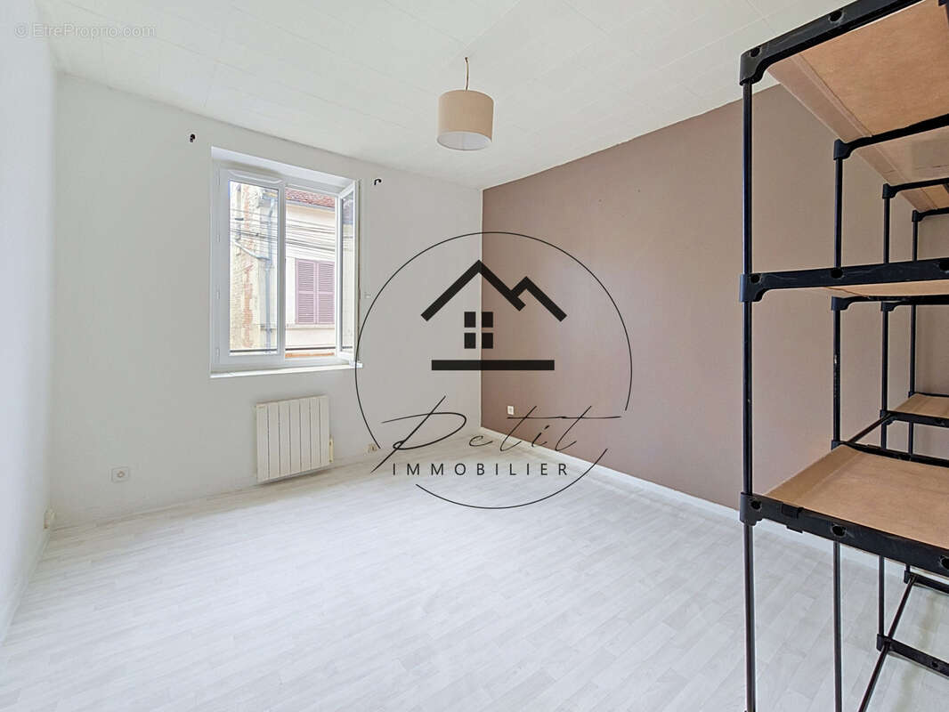 Mouy   appartement t2 avec 2 places de stationnement - photo 6