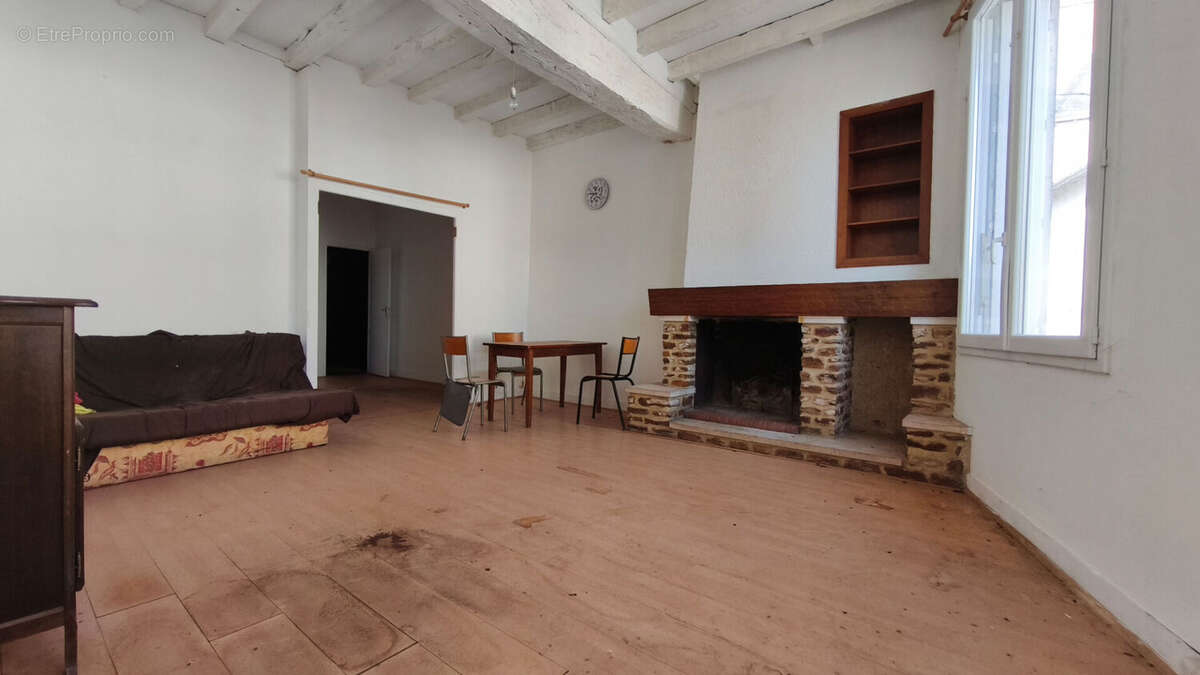 Maison 406m² à civray - photo 15