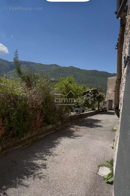 Maison de village pleine de charme à Bayons - photo 10