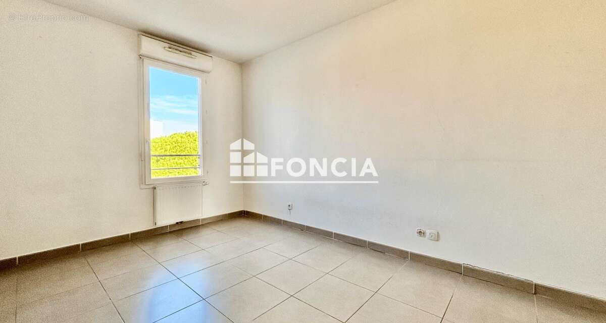 Appartement à MARSEILLE-6E