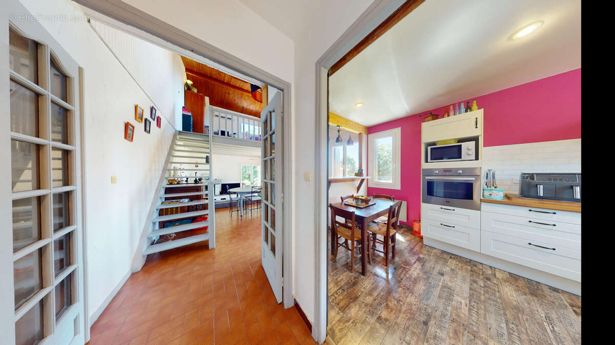Maison à VERDUN-SUR-GARONNE