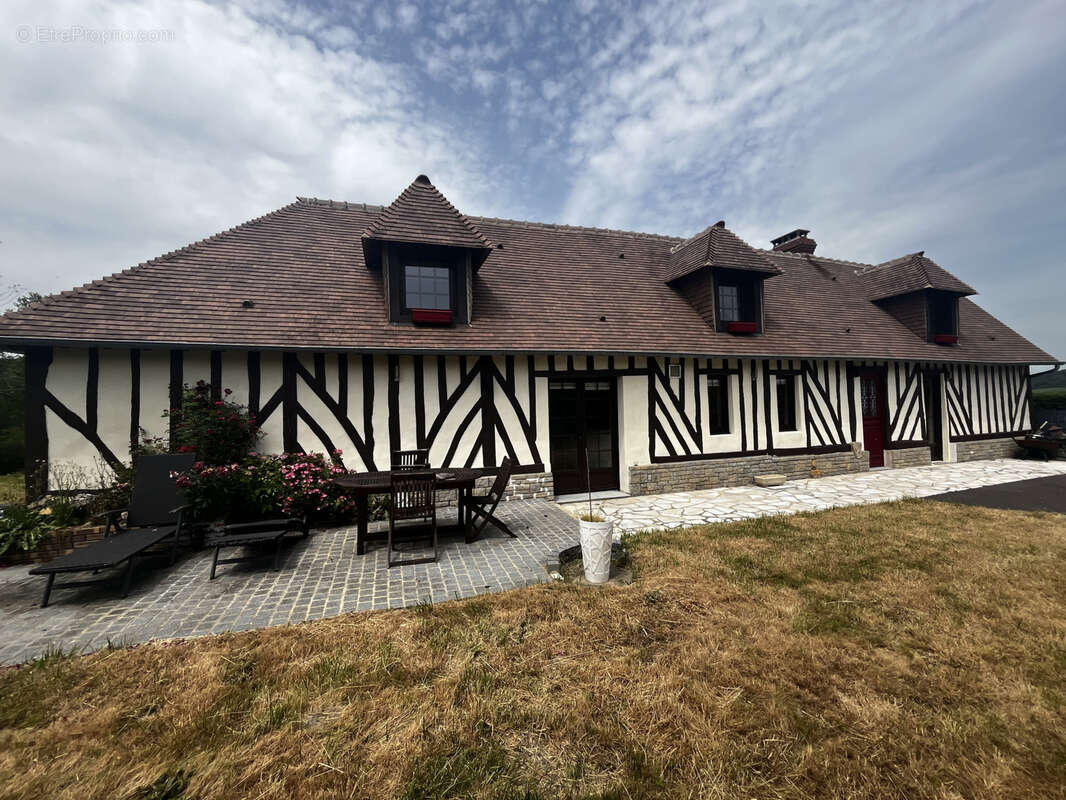 Maison à VIMOUTIERS