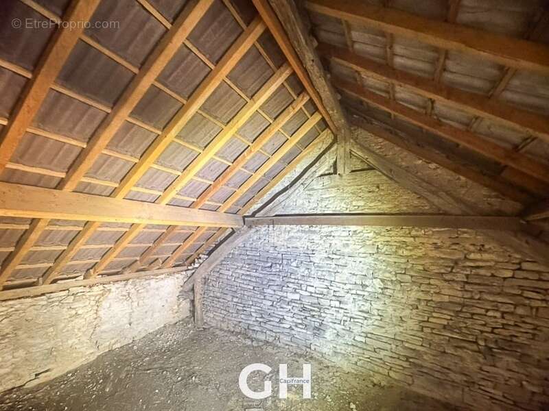 Maison de ville 4 pièces à vendre à CHATEAUROUX (36) - photo 25
