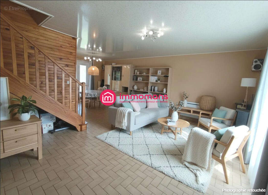 Maison 88 m² à Yvre-Le-Polin  - photo 4