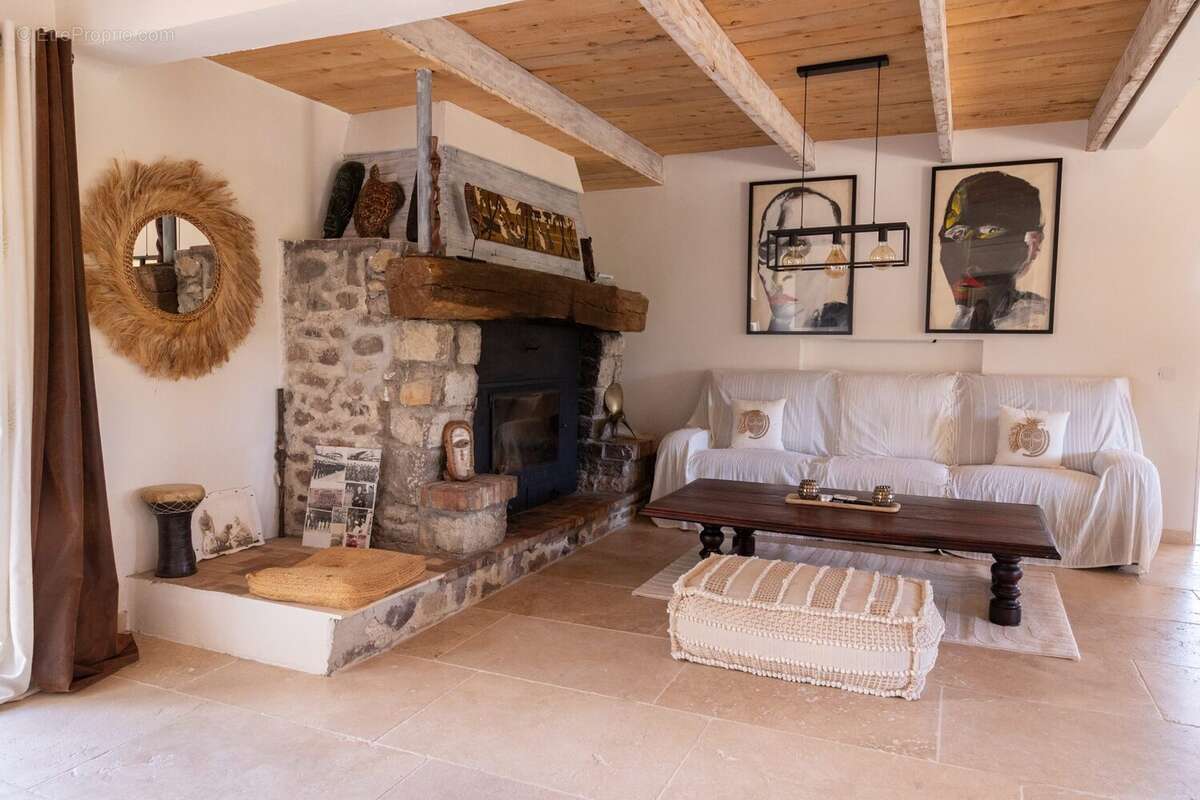 Maison 524 m² à Mandelieu-La-Napoule  - photo 5