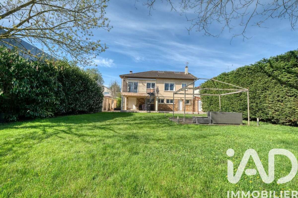 Photo 3 - Maison à MONTFERMEIL